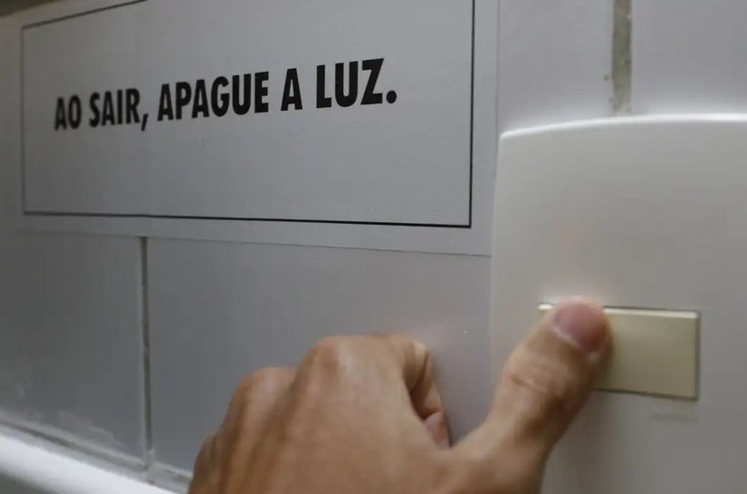 Nova tarifa social de energia elétrica passa a valer neste sábado