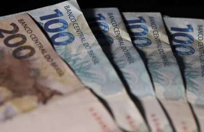 Dia dos Namorados trouxe faturamento de R$ 7,04 bilhões em 2023 e deve superar a marca em 2024 no varejo online