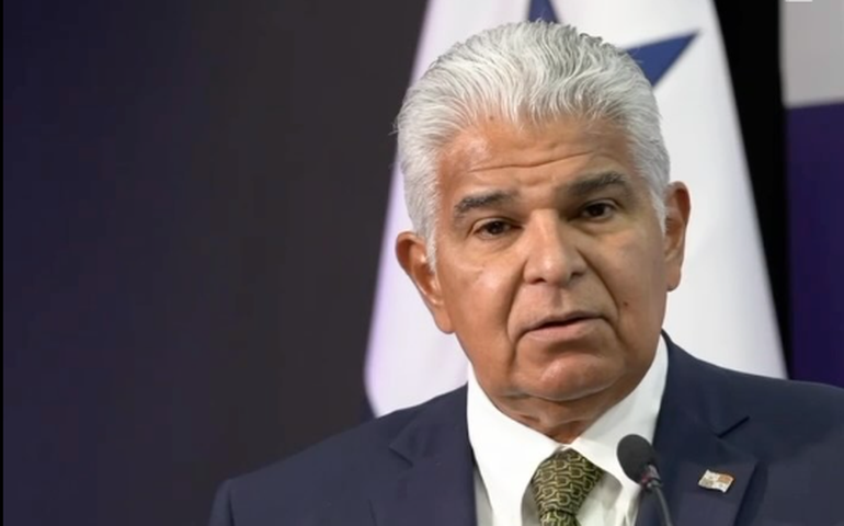 Presidente Molino reage após Trump dizer que retomaria Canal do Panamá