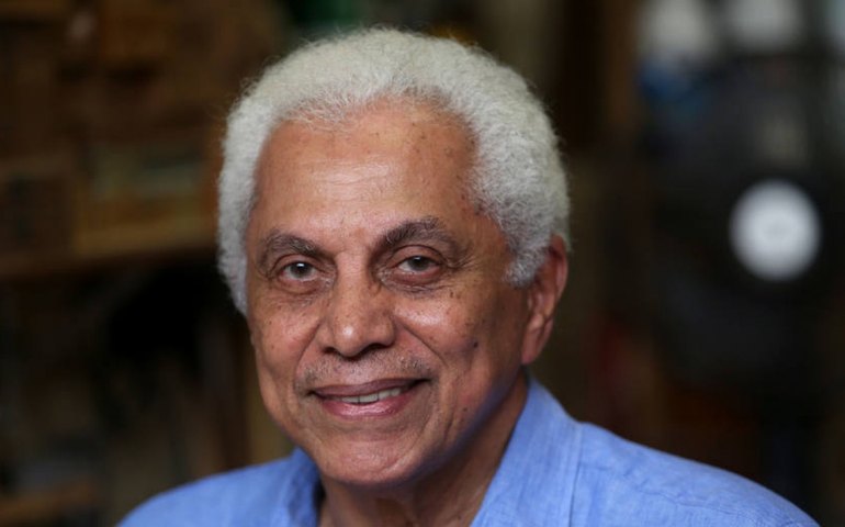 Paulinho da Viola fala de disco ao vivo e quarentena  shows, só após a vacina