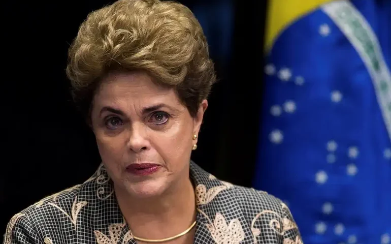 Como chefe do banco dos Brics, Dilma deve encontrar Putin na Rússia