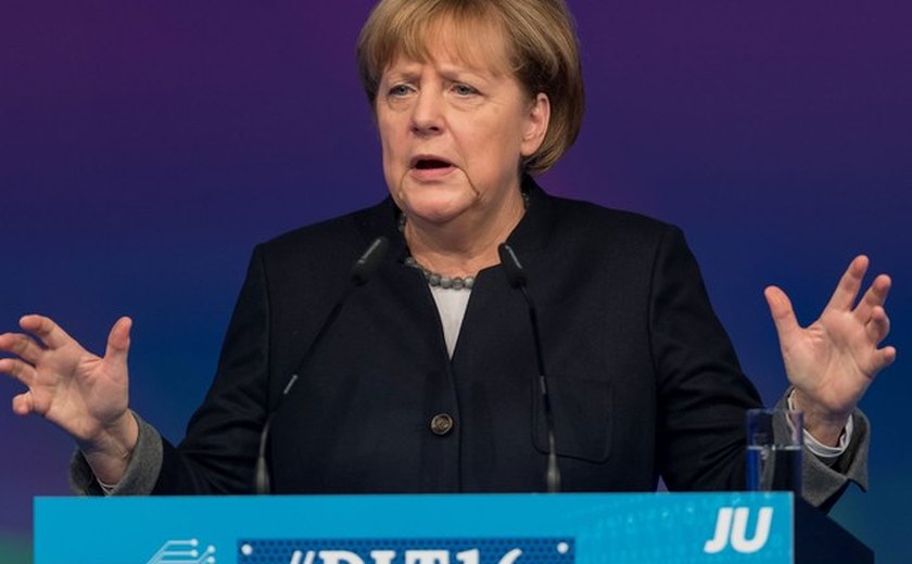Aumentam sinais de que Merkel tentará 4º mandato em eleição de 2017
