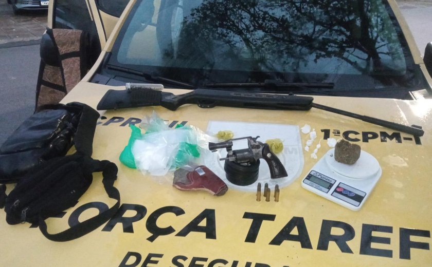 PM apreende armas de fogo e drogas durante abordagens em Boca da Mata e Arapiraca