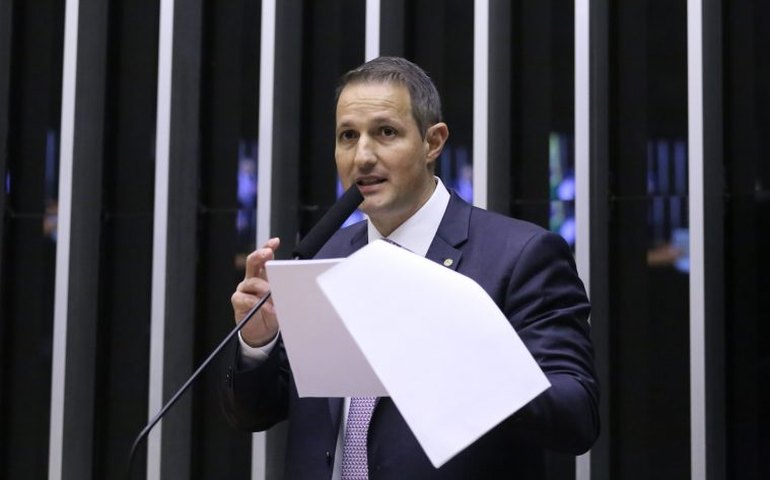 Relator defende aprovação de lei que asfixie financeiramente as organizações criminosas; acompanhe