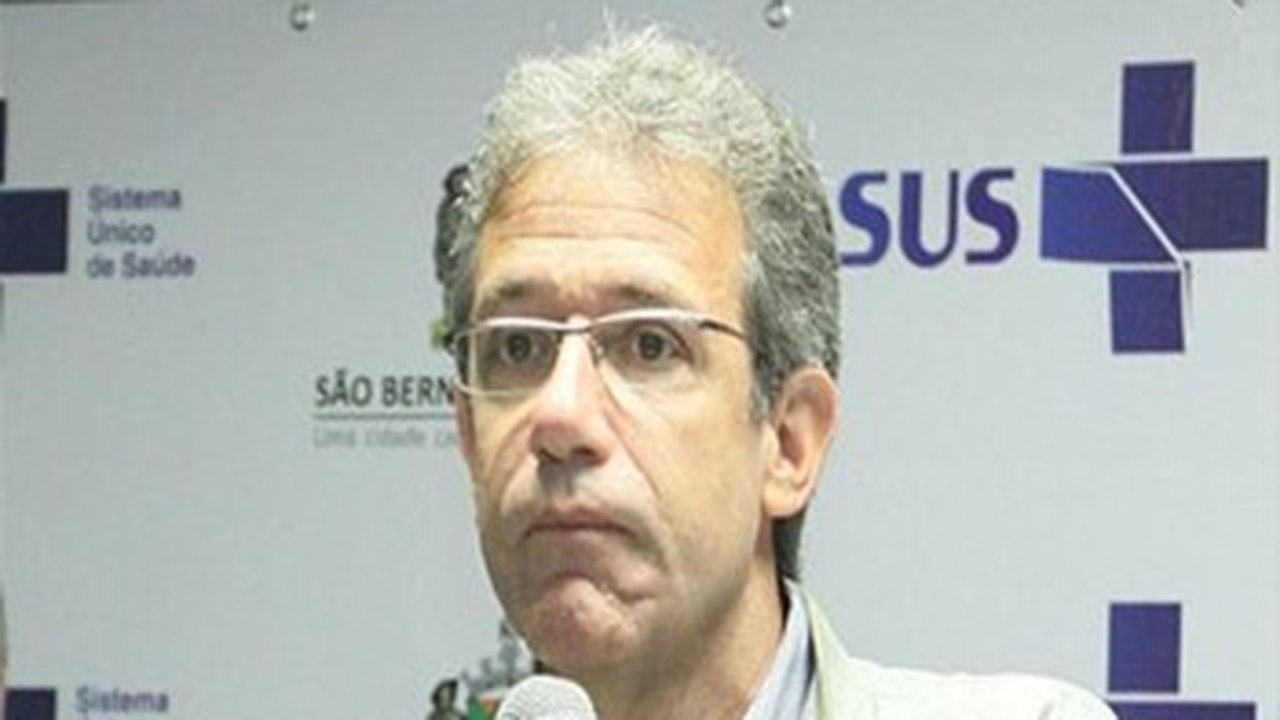 Novo titular da saúde defende consultoria