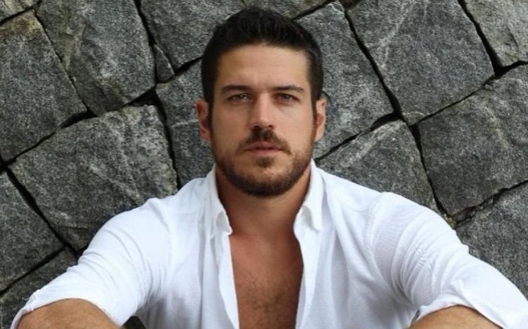 &#8216;Que não tenhamos mais medo de existir&#8217;, diz Marco Pigossi