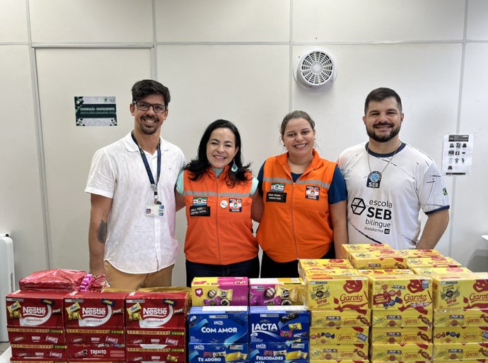 Núcleos Comunitários recebem caixas de chocolate para festejos da Páscoa