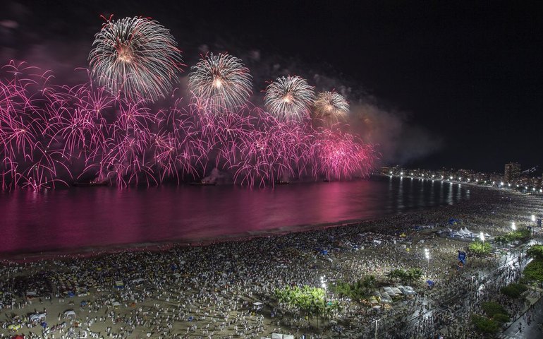 Superstições da virada de ano mexem com imaginário das pessoas