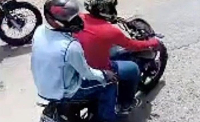 Polícia Civil de Alagoas busca identificar dupla envolvida em tentativa de homicídio em barbearia de Maceió