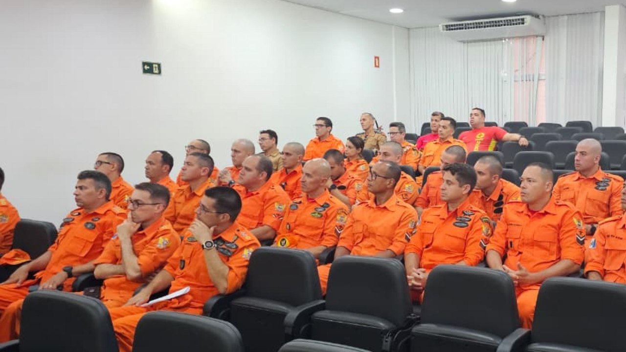 Corpo de Bombeiros inicia 4ª edição do Curso Básico de Salvamento Aquático