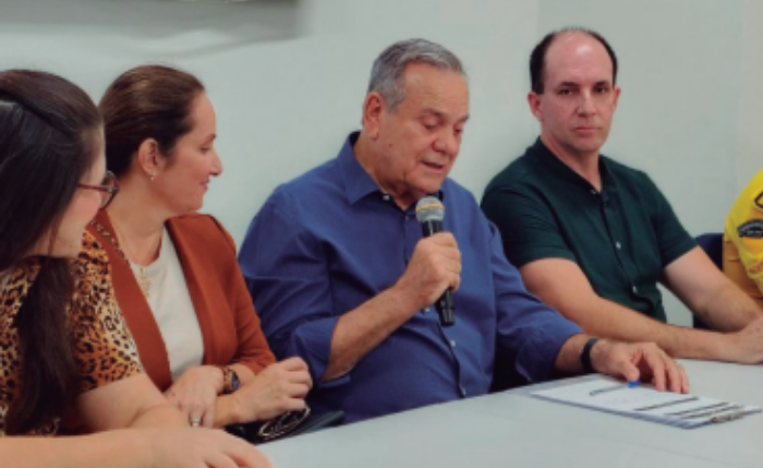 Vice-governador Ronaldo Lessa em encontro que debateu a tarifa zero Vice-governador Ronaldo Lessa em encontro que debateu a tarifa zero