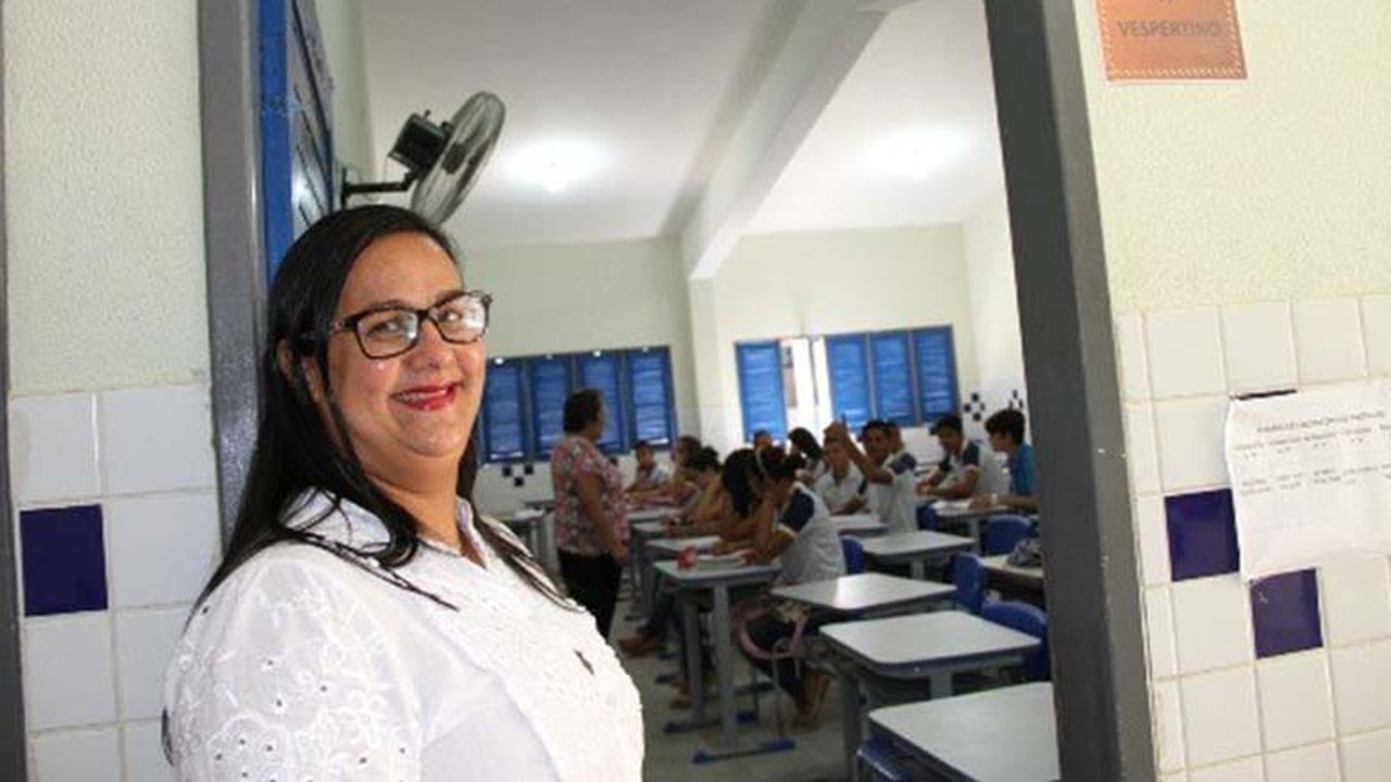 Programa começa a mudar realidade de escolas em Alagoas