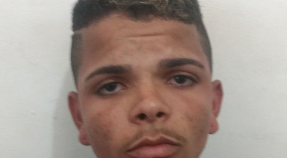 roubo de carro pm