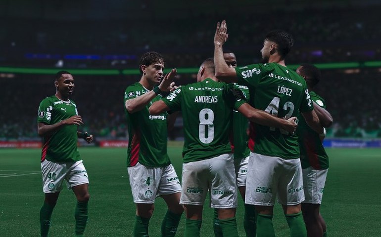 Palmeiras goleia Junior em noite iluminada de Flaco e Arias, mas fica em 2º na Libertadores