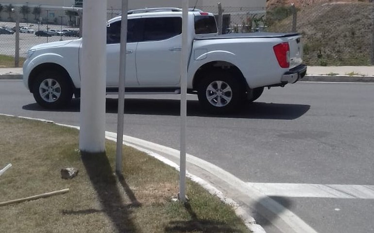 Prefeitura segue com sinalização em vias da parte baixa