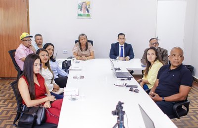 Palmeira retomará obras do Conjunto Brivaldo Medeiros após reunião com Ministério das Cidades e Banco do Brasil