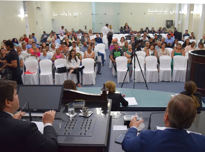 Sessão especial amplia debate sobre o Programa de Combate ao Glaucoma