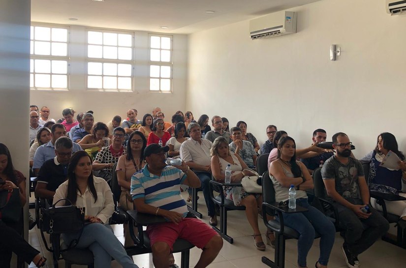 Marcelo Beltrão promove reunião entre Desenvolve e Prefeitura de Penedo
