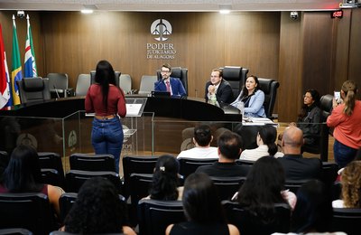 DAGP promove encontro com servidores nomeados para o cargo de técnico judiciário