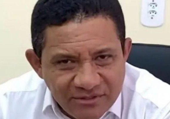 Receita Federal multa Palmeira em R$19 milhões: auditores buscam no MP inelegibilidade e até 5 anos de prisão para Julio Cezar
