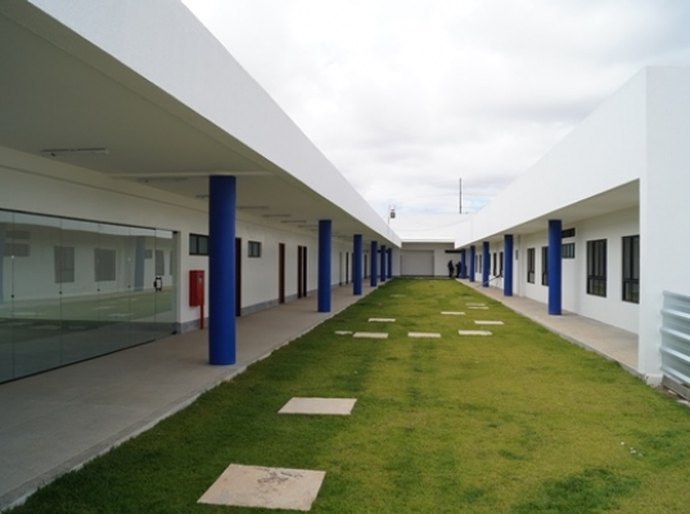 Renan Filho assegura entrega do novo IML de Maceió para 2017