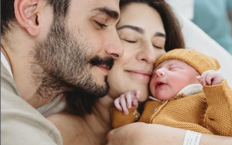 Nasce bebê de Fernanda Paes Leme e Victor Sampaio; veja primeira imagem de Pilar