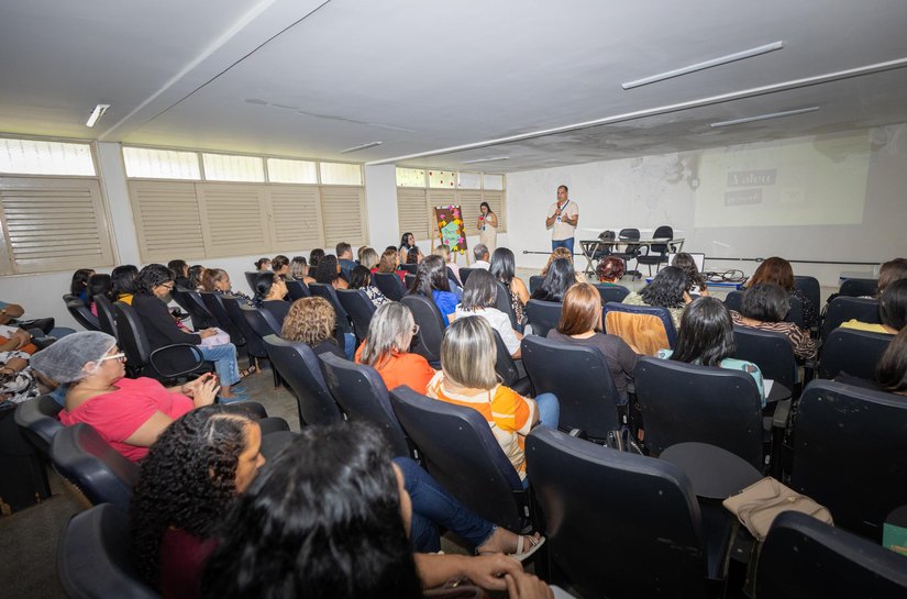 Maceió e Santana do Ipanema recebem Encontro Formativo promovido pela Seduc