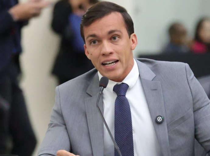 Delegado Leonam cobra providências diante do aumento da violência contra mulheres