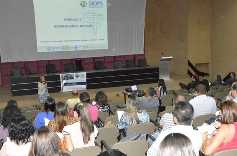 Seminário ensina prefeitos e secretários a prestar contas dos recursos da saúde