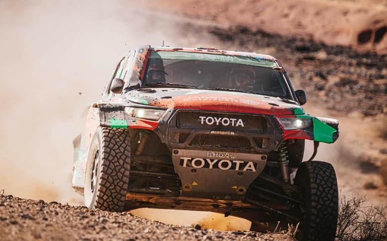 Toyota domina primeiras etapas do Dakar e Al Rajhi diminui vantagem de Henk Latejan nos carros
