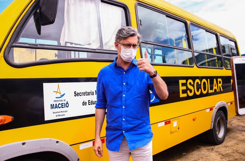 Volta às aulas: transporte aos alunos da rede municipal está garantido