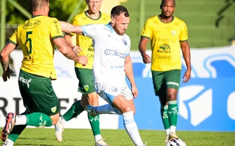 Em Erechim, CSA joga mal e perde por 1 a 0 para o Ypiranga-RS