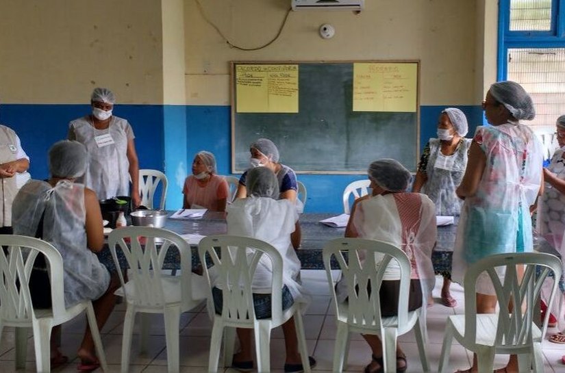 Comunidade do Jacintinho participa de cursos no Cras