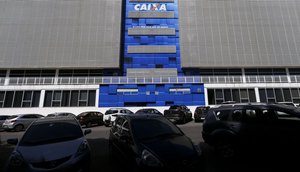 Benefícios podem ser movimentados através do aplicativo Caixa Tem ou sacados através do Cartão Bolsa Família ou do Cartão Cidadão / Foto: Marcelo Camargo/Agência Brasil