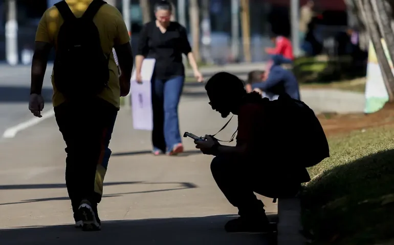 Ipsos-Ipec: brasileiros que veem economia pior daqui a 6 meses sobe de 34% para 39%