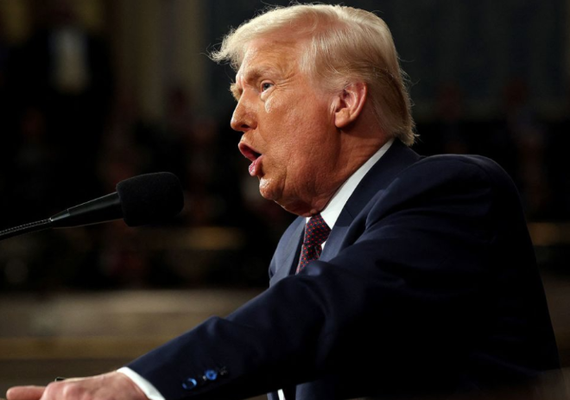 EUA anunciam tarifas que totalizam 104% contra a China após recusa em reduzir taxas retaliatórias