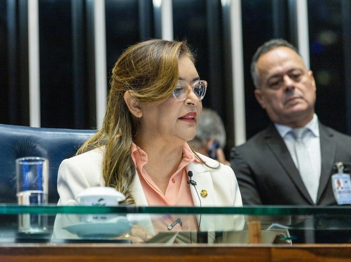 Senadora Eudócia preside no Senado debate sobre vacinas contra o câncer