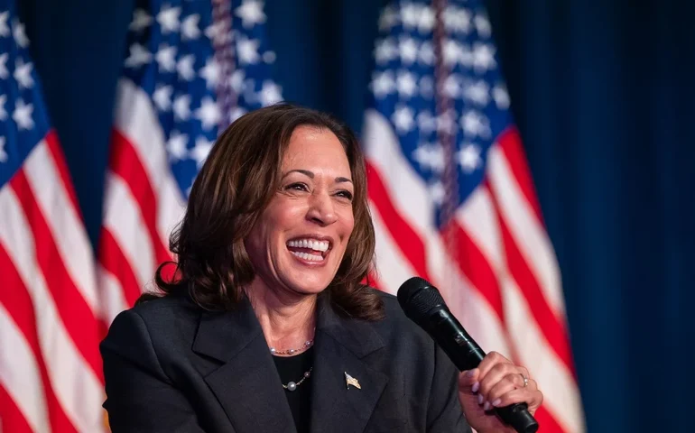 Kamala consolida apoio democrata e avança contra Trump; entenda