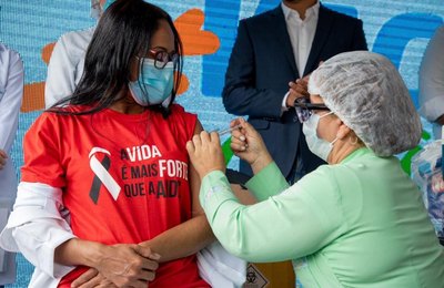 Campanha de imunização contra covid-19 será ampliada em janeiro