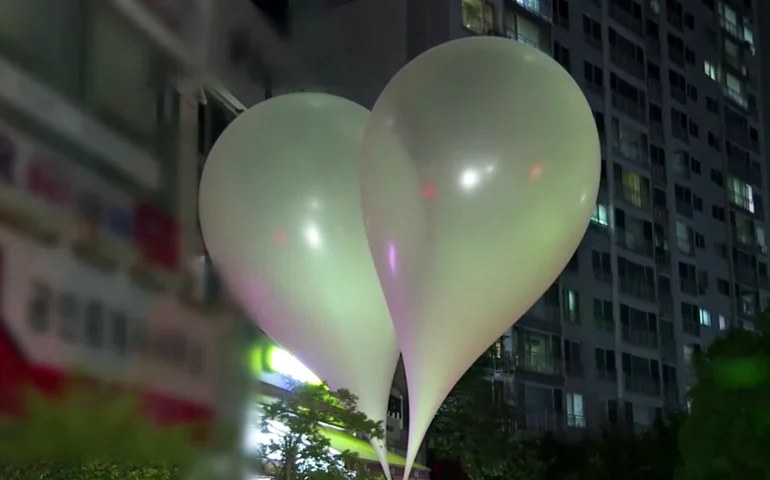 Ativistas sul-coreanos lançam balões com folhetos, músicas K-pop e doramas à Coreia do Norte
