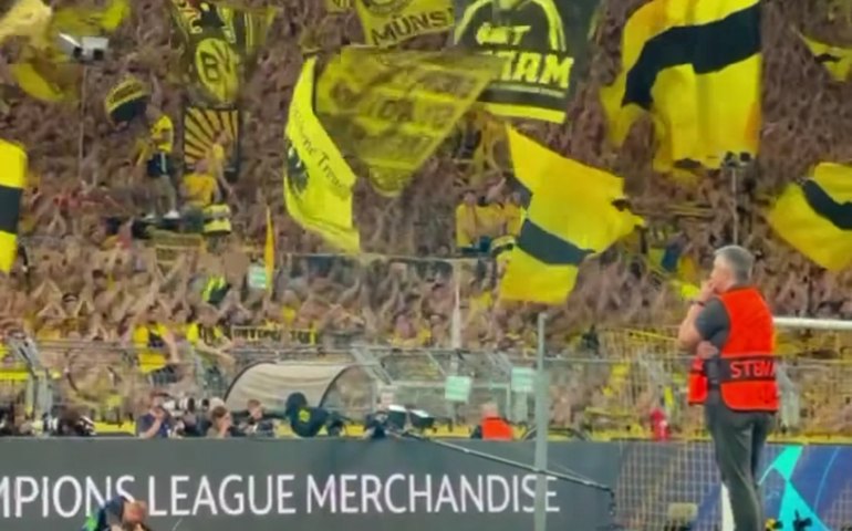 Muralha amarela: Festa da torcida do Borussia Dortmund em 1ª semifinal de Champions após 11 anos impressiona; veja imagens e repercussão