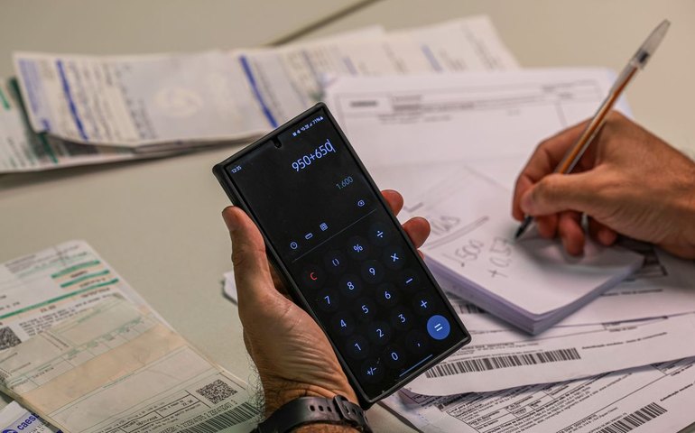 Multa por falta de CBS e IBS em notas são suspensas no início de 2026