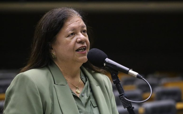 Comissão aprova carga mínima de três horas semanais para educação física nas escolas