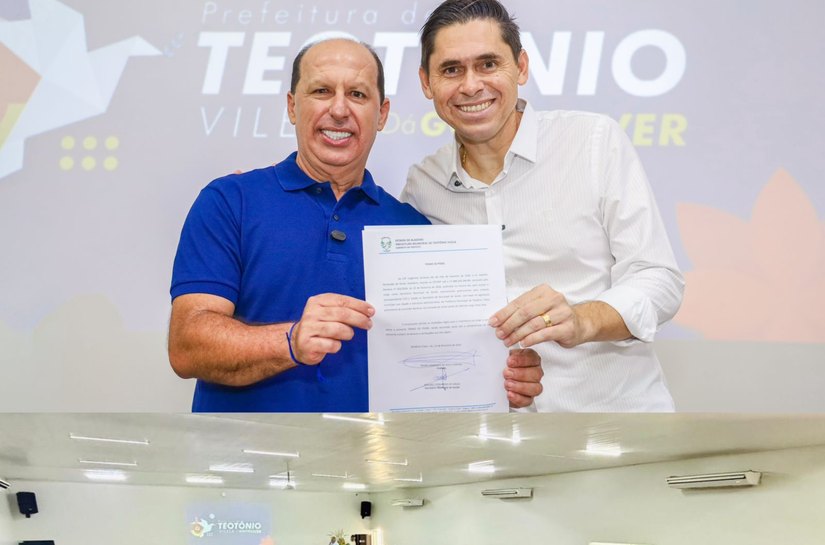 Dr. Adelmo Farias toma posse como novo secretário de Saúde de Teotônio Vilela e reforça momento de avanços no município