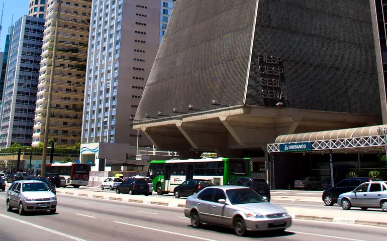 Aumento de CSLL e JCP agrava carga tributária, prejudica produção e gera incertezas, diz Fiesp