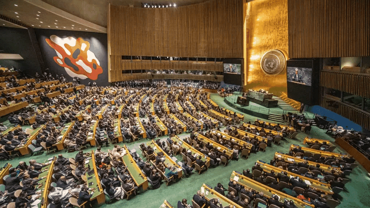 Assembleia Geral da ONU adota resolução de apoio ao Estado Palestino