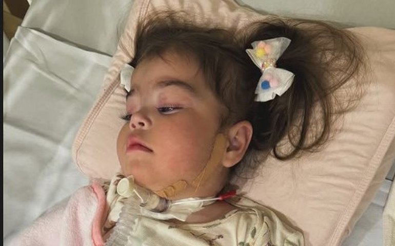 Maria Guilhermina, filha de Letícia e Juliano Cazarré, volta a ser internada em UTI