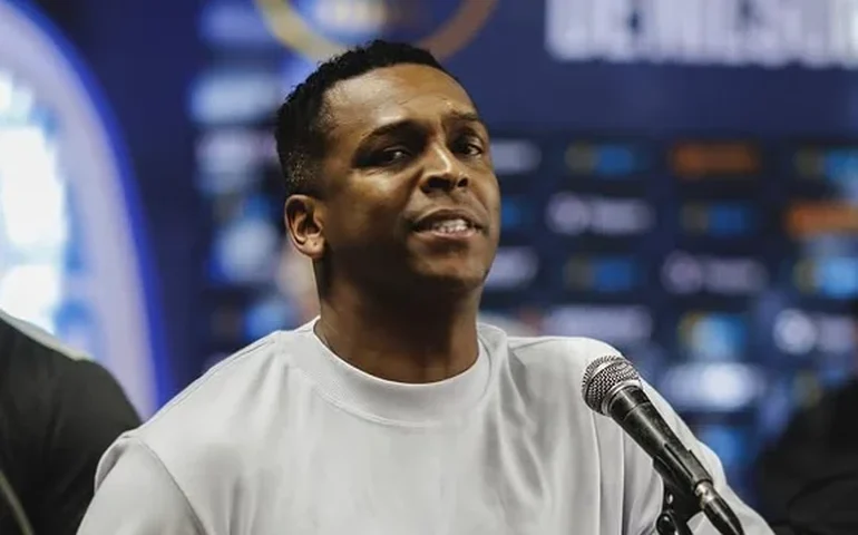 Ex-atacante Jô é preso pela quarta vez por dívida de pensão alimentícia