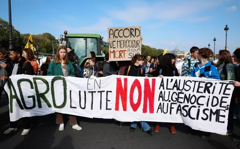 Agricultores franceses protestam contra acordo UE-Mercosul