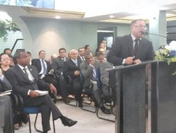 Rev. José Orisvaldo Nunes prega na EBO em Aracaju
